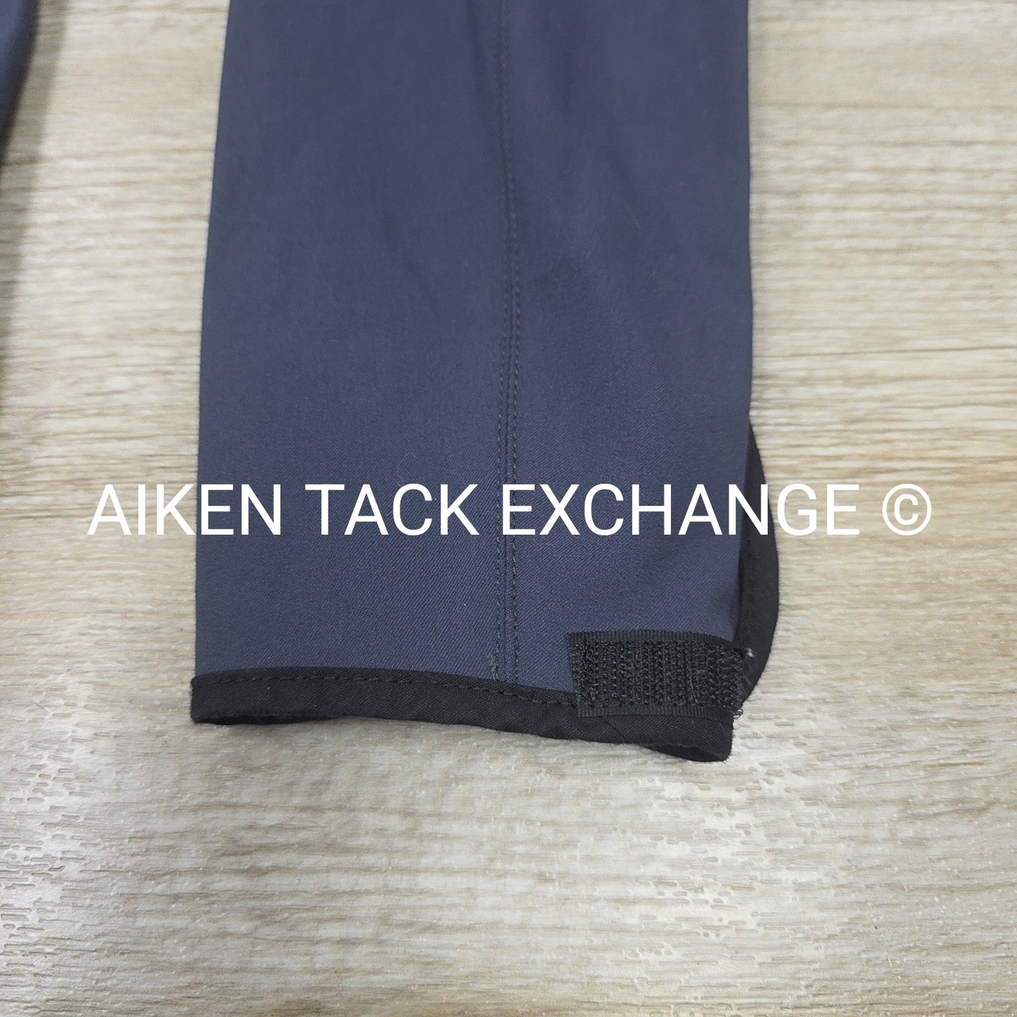 Tailored Sportsman Trophy Hunter Knee Patch Breeches, Size 26