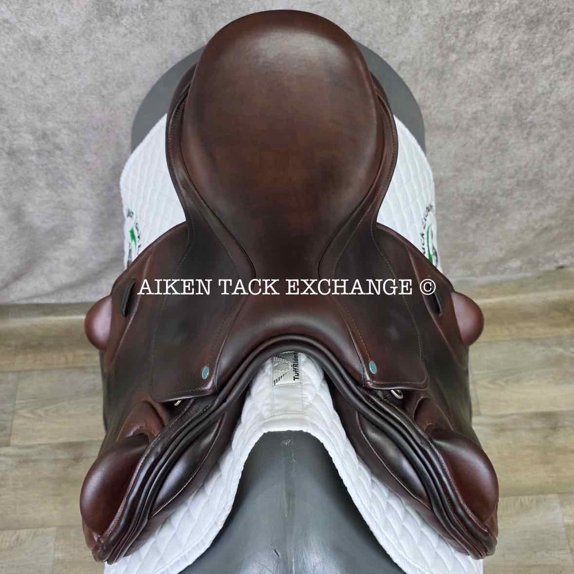 **SOLD** 2021 County Solution Monoflap Jump Saddle, 17.5" Seat, Medium Narrow Tree, Wool Flocked Panels