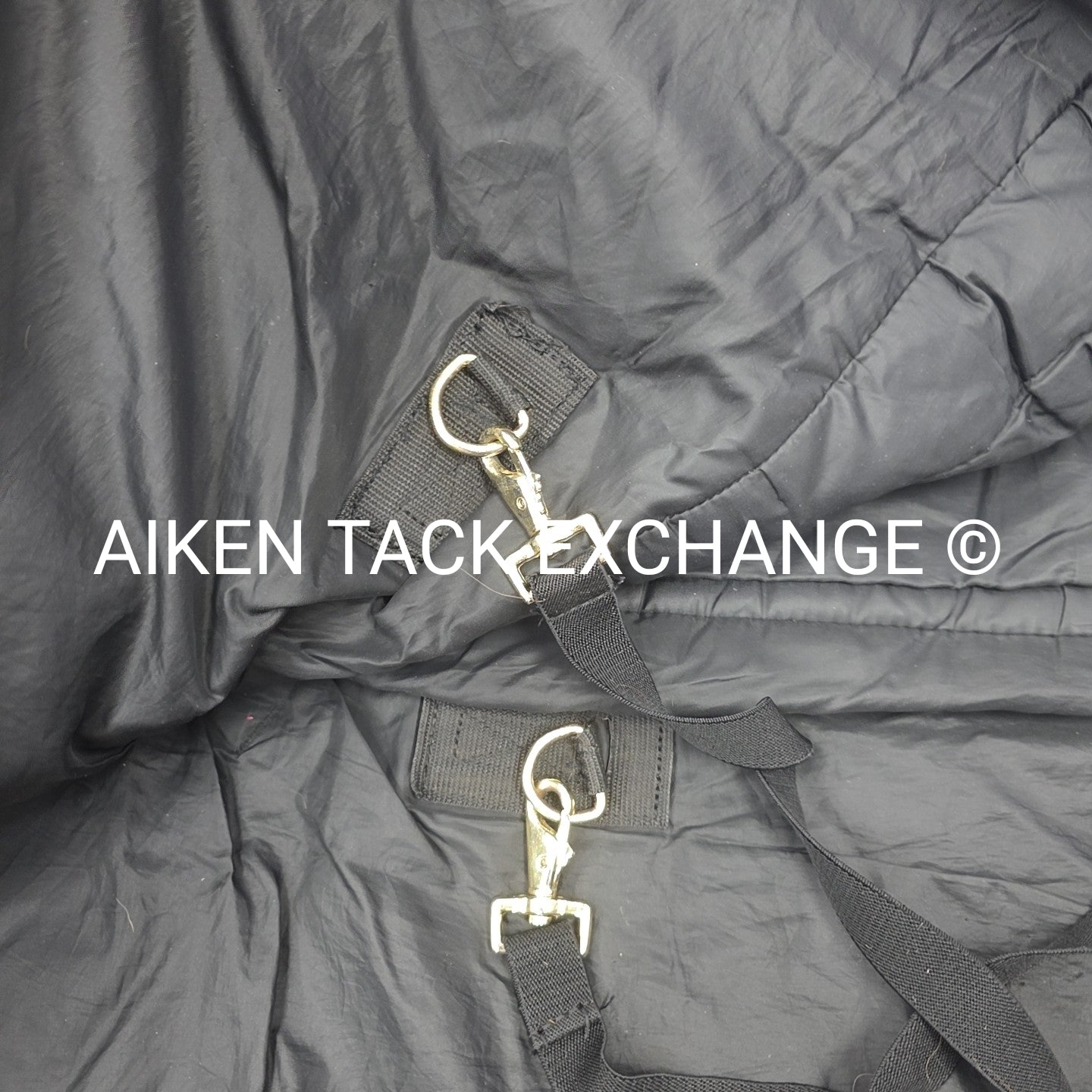 Schneiders Dura-Tech 220g fil Medium Weight Turnout Blanket, Size 76"