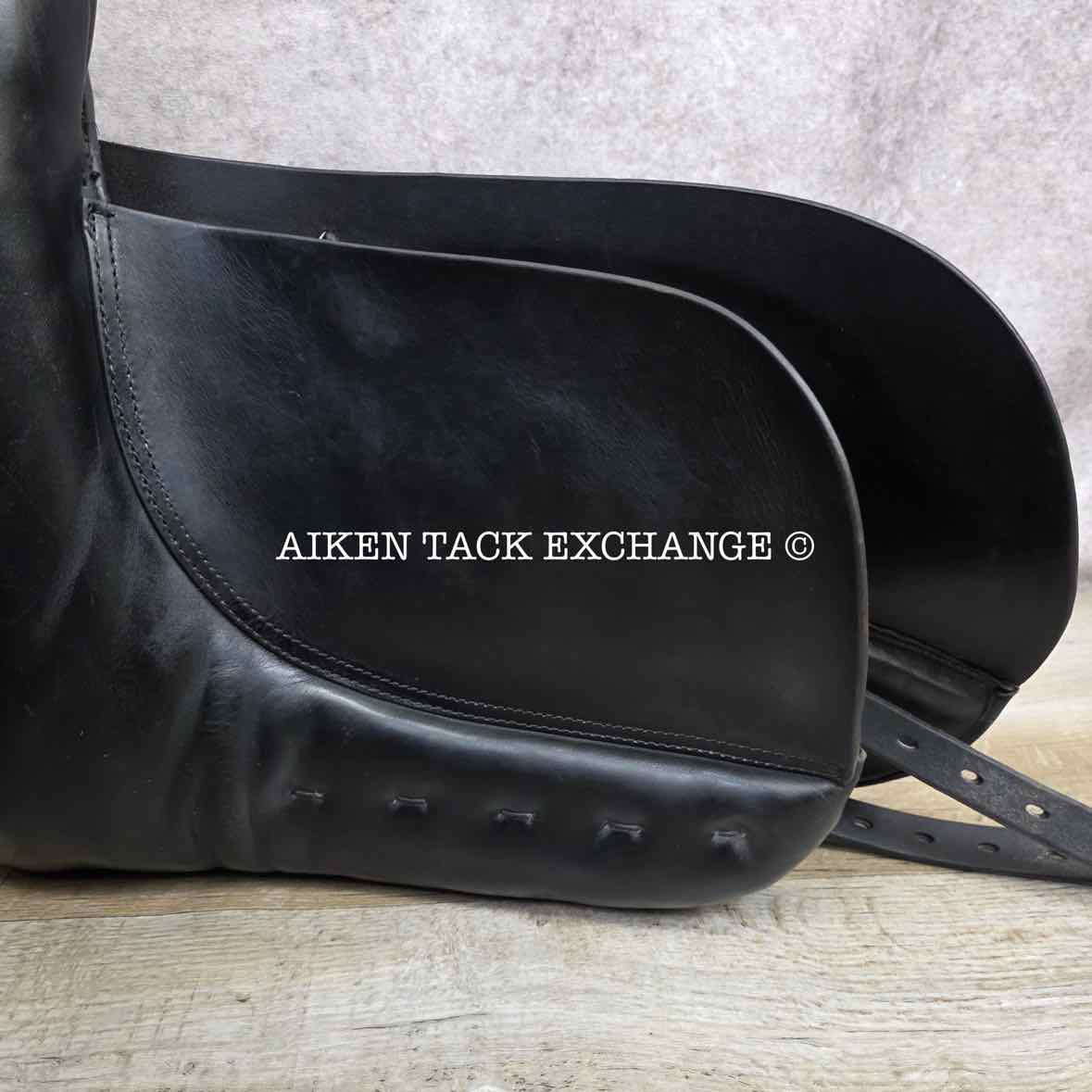 Klimke Miller's KMD Dressage Saddle, 17.5" Seat, M/MW Tree, Wool Flocked Panels
