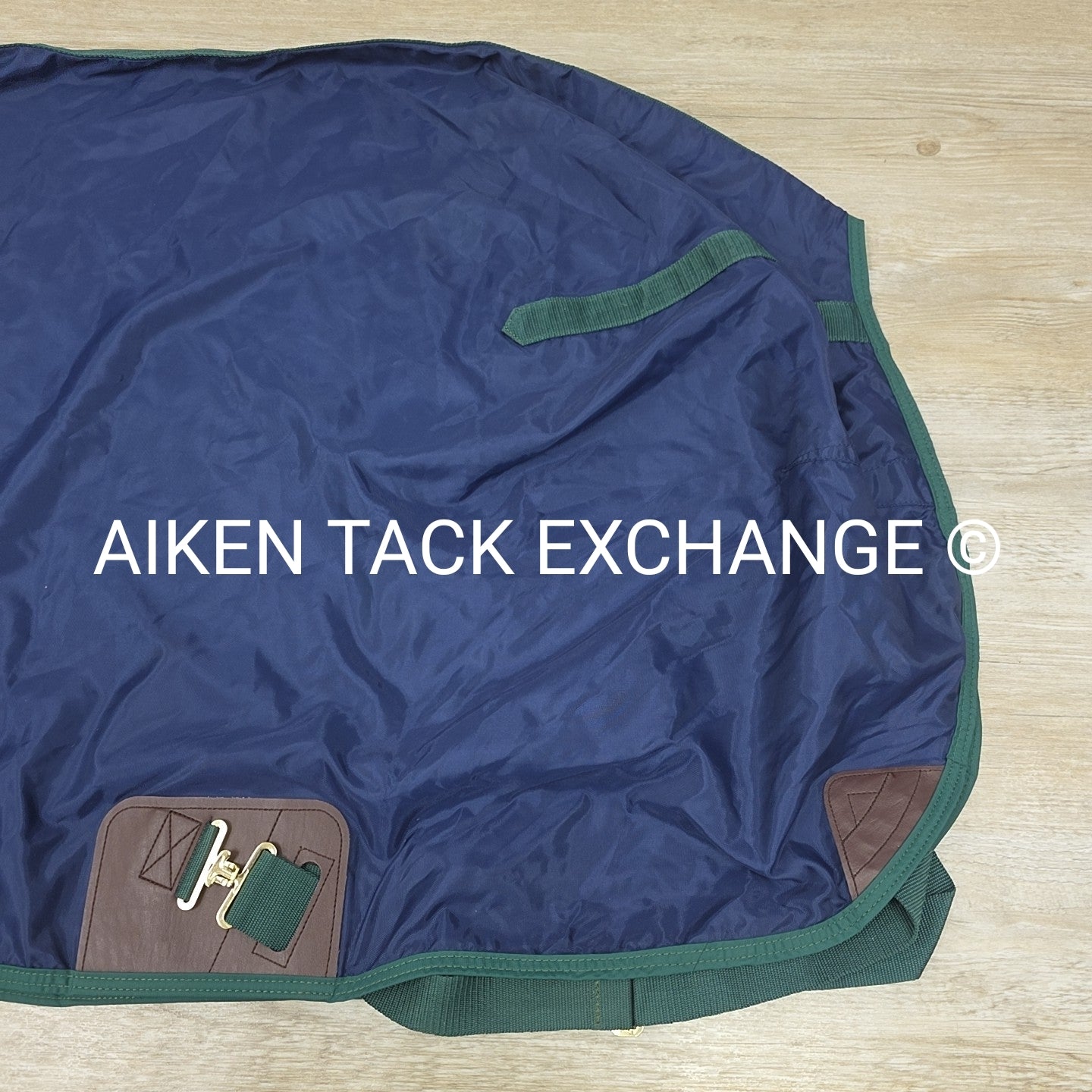 0 Fill Open Front Stable Sheet, 70"