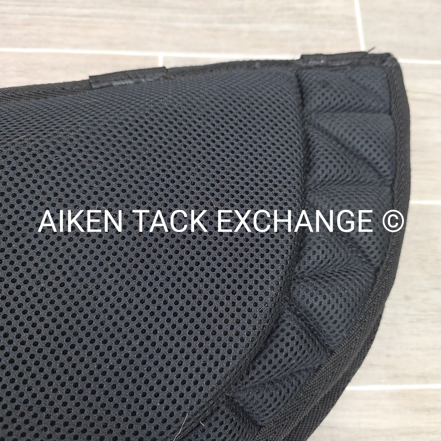 Hilison Size All Purpose Black English Saddle Pads