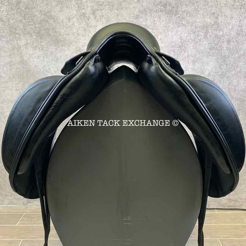 2017 Prestige Passion K Monoflap Dressage Saddle, 17" Seat, 33 Tree - M/MW, Wool Flocked Panels