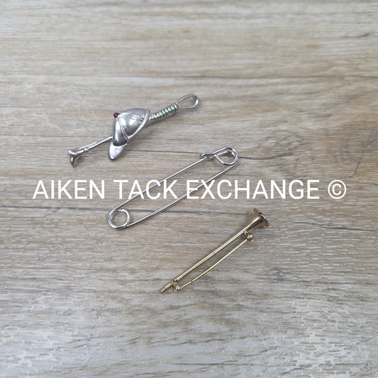 BARGAIN BUNDLE: 1 Stock Tie Pin, 2 Foxhunting Lapel Pins