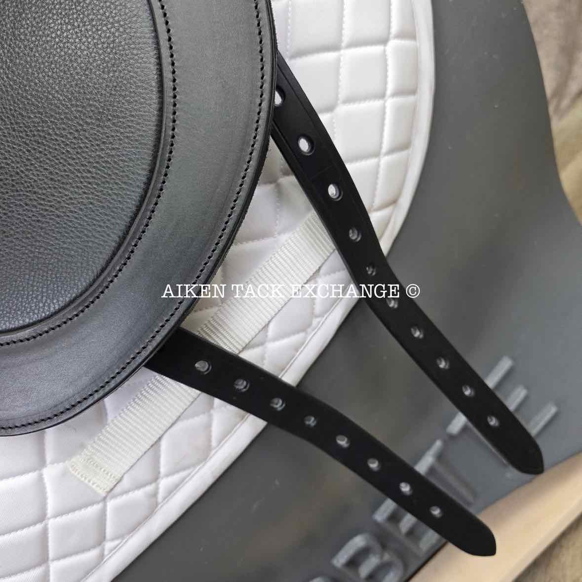 2023 Envy by Custom Saddlery Motion Monoflap Dressage Saddle, 18" Seat, Adjustable Tree, Wool Flocked Panels