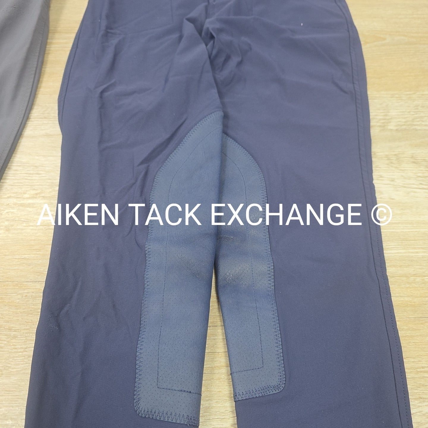 BARGAIN BUNDLE: B Vertigo Silicone Extended Leg Breeches, 24 & Kerrits Knee Patc