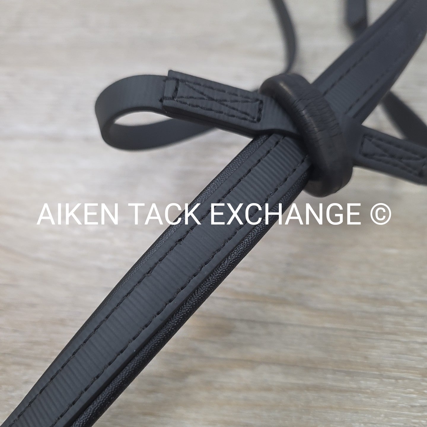 Wintec Standing Martingale, Black, Size Full