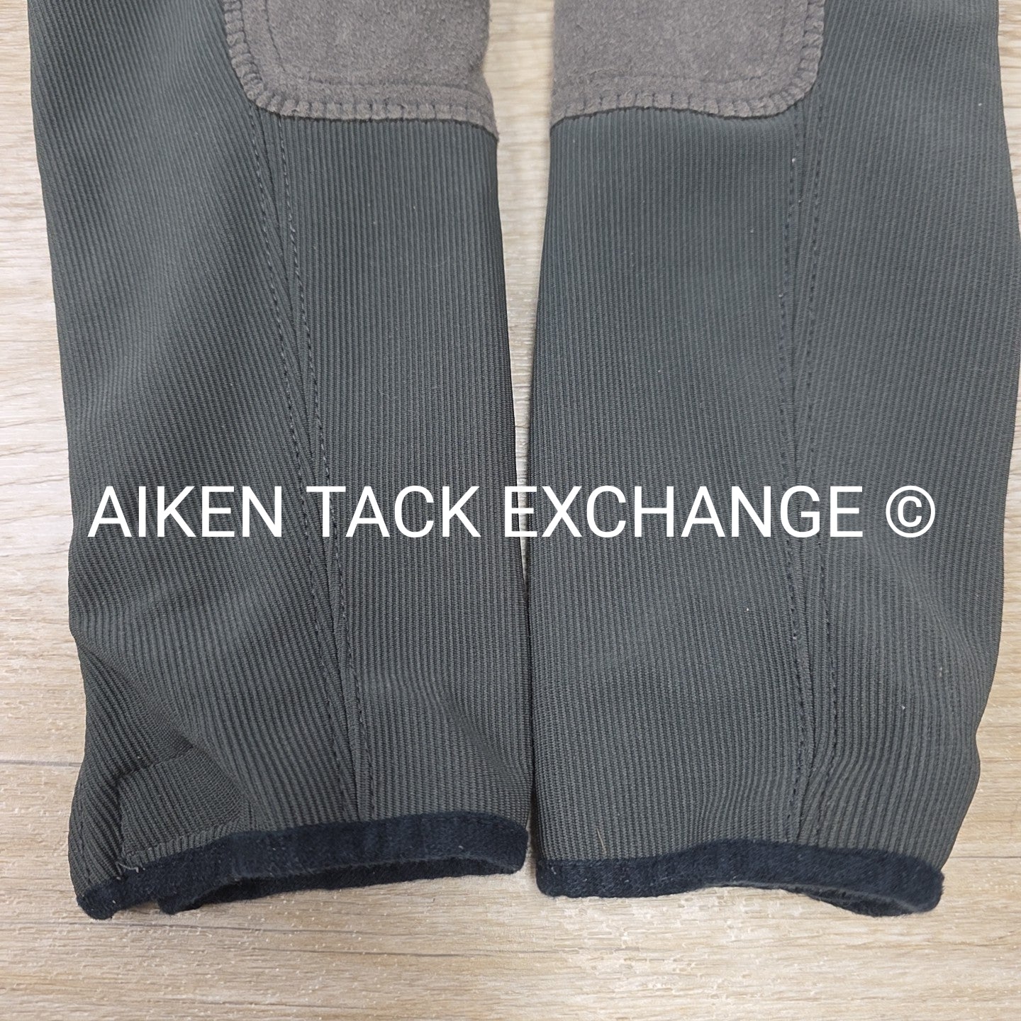 BARGAIN BUNDLE: 1 Tuffrider Ribbed Full Seat, 1 Grand Prix Knee Patch, Size 26