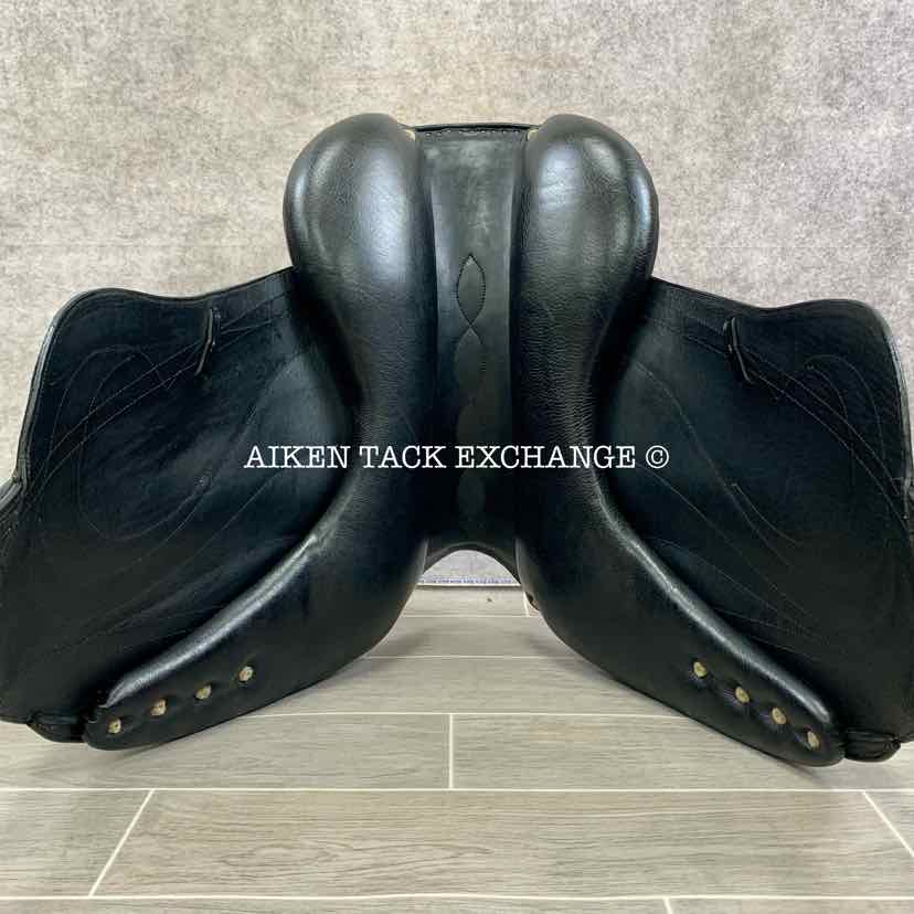 **SOLD** 2015 GMD Germida Ratomka Piaffe Monoflap Dressage Saddle, 16.5" Seat, Wide Tree, Foam Panels