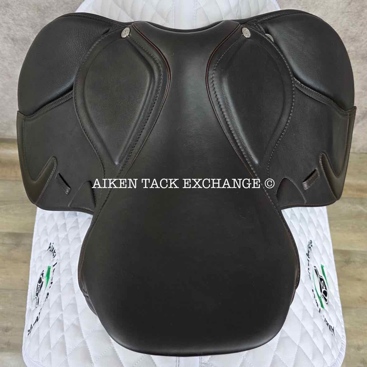Royal Heritage Merida Youth Close Contact Saddle, 15" Seat, Adjustable Tree - Changeable Gullet, Wool Flocked Panels