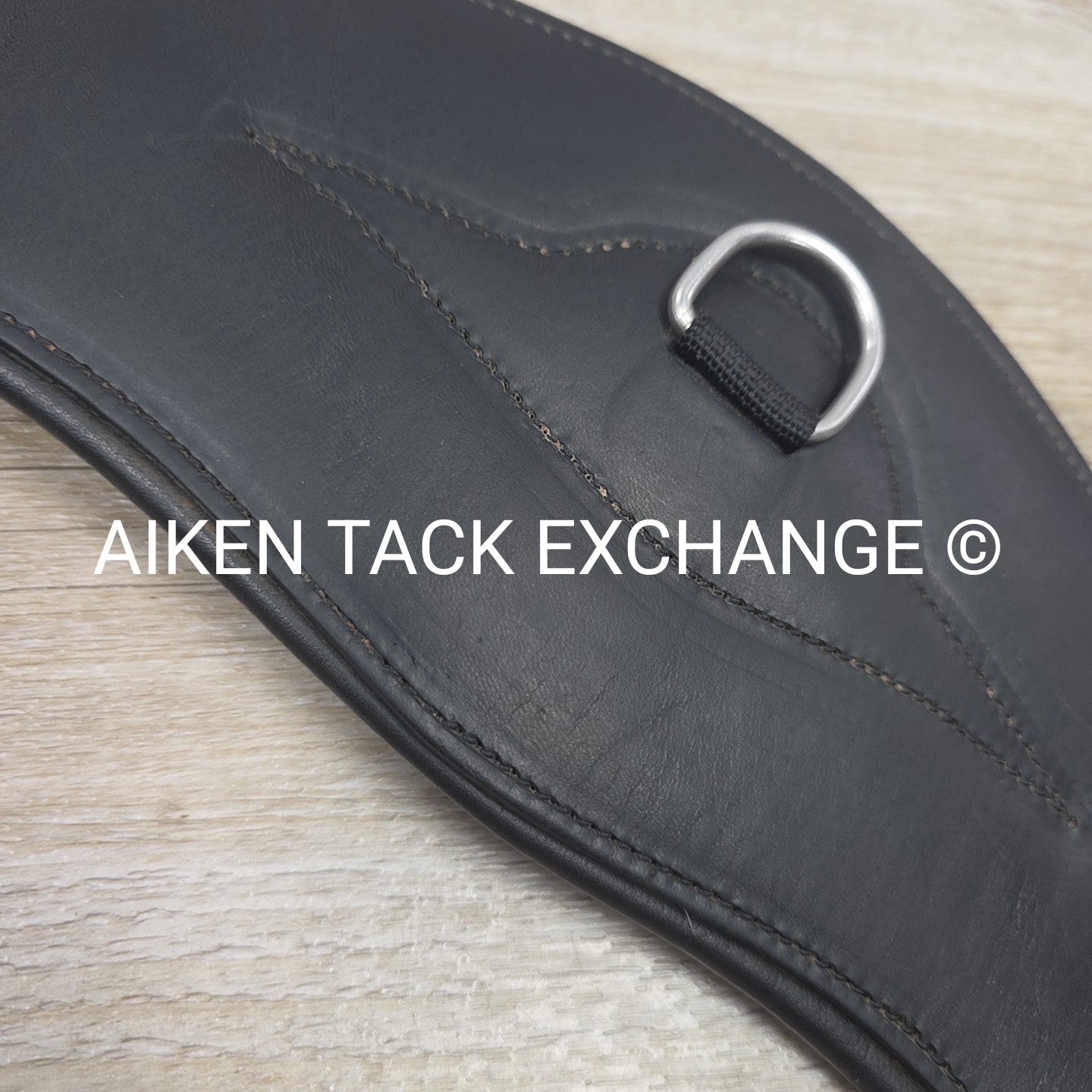 County Logic Shoulder Relief Dressage Girth, Black, 26"