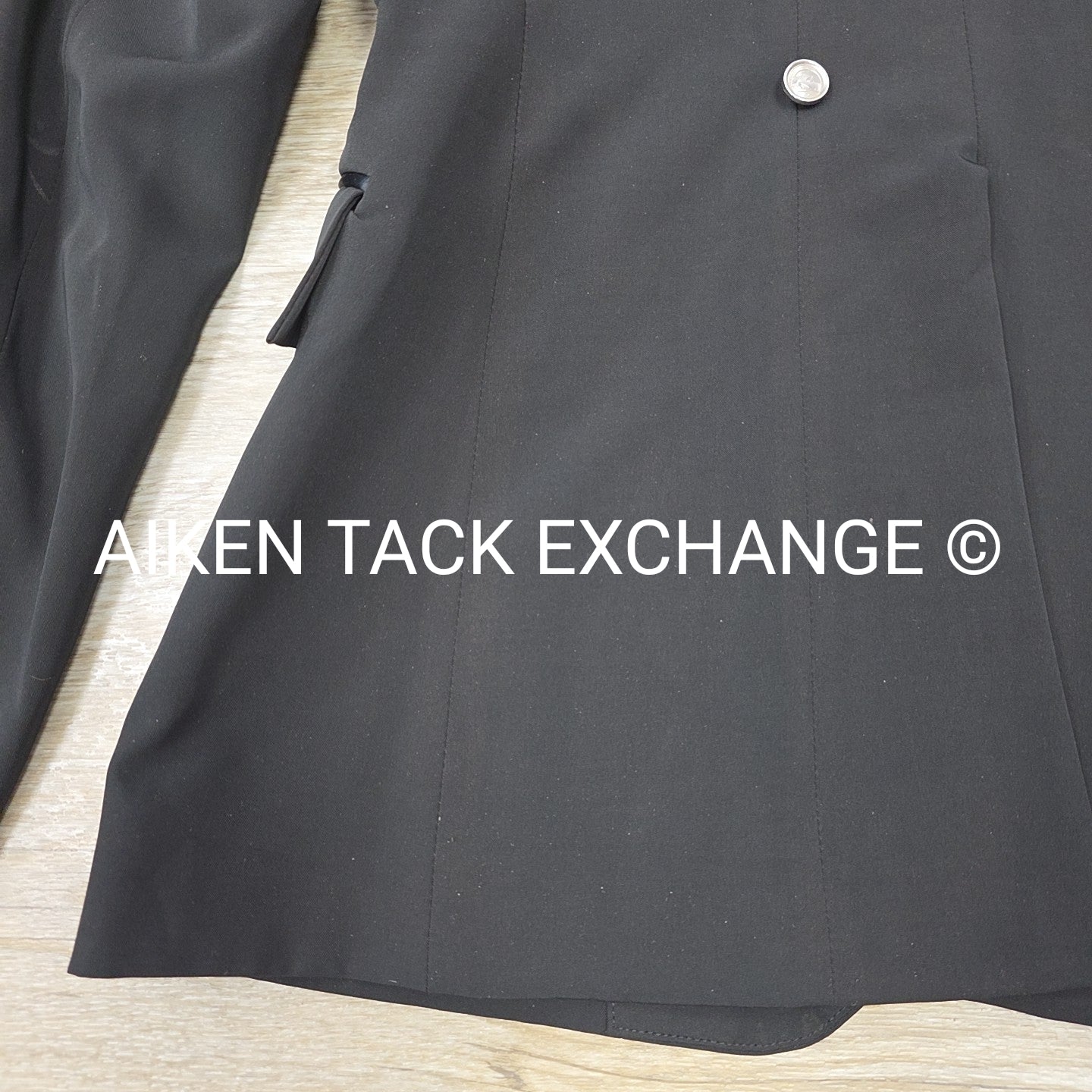 Grand Prix 4 Button Show Coat, Size 12 T Slim