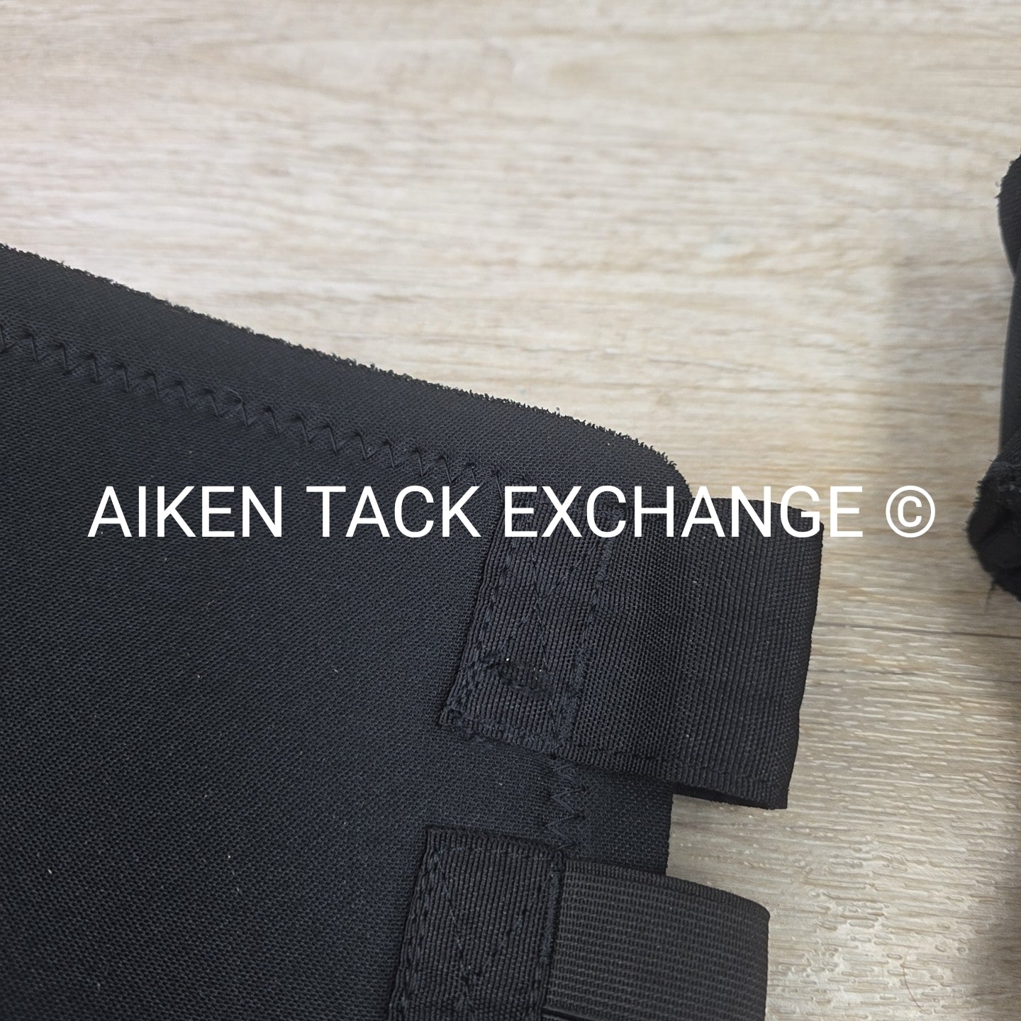 Back On Track Royal Padded Hock Wraps Deluxe, Size Medium