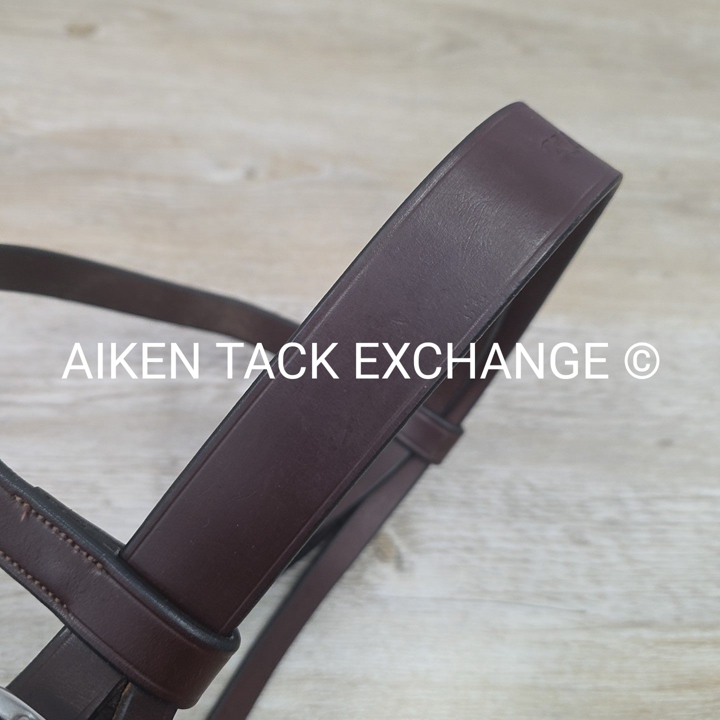 KL Select Foxwell Flat Hunt Bridle with Matching Laced Reins, Brown, Size Full