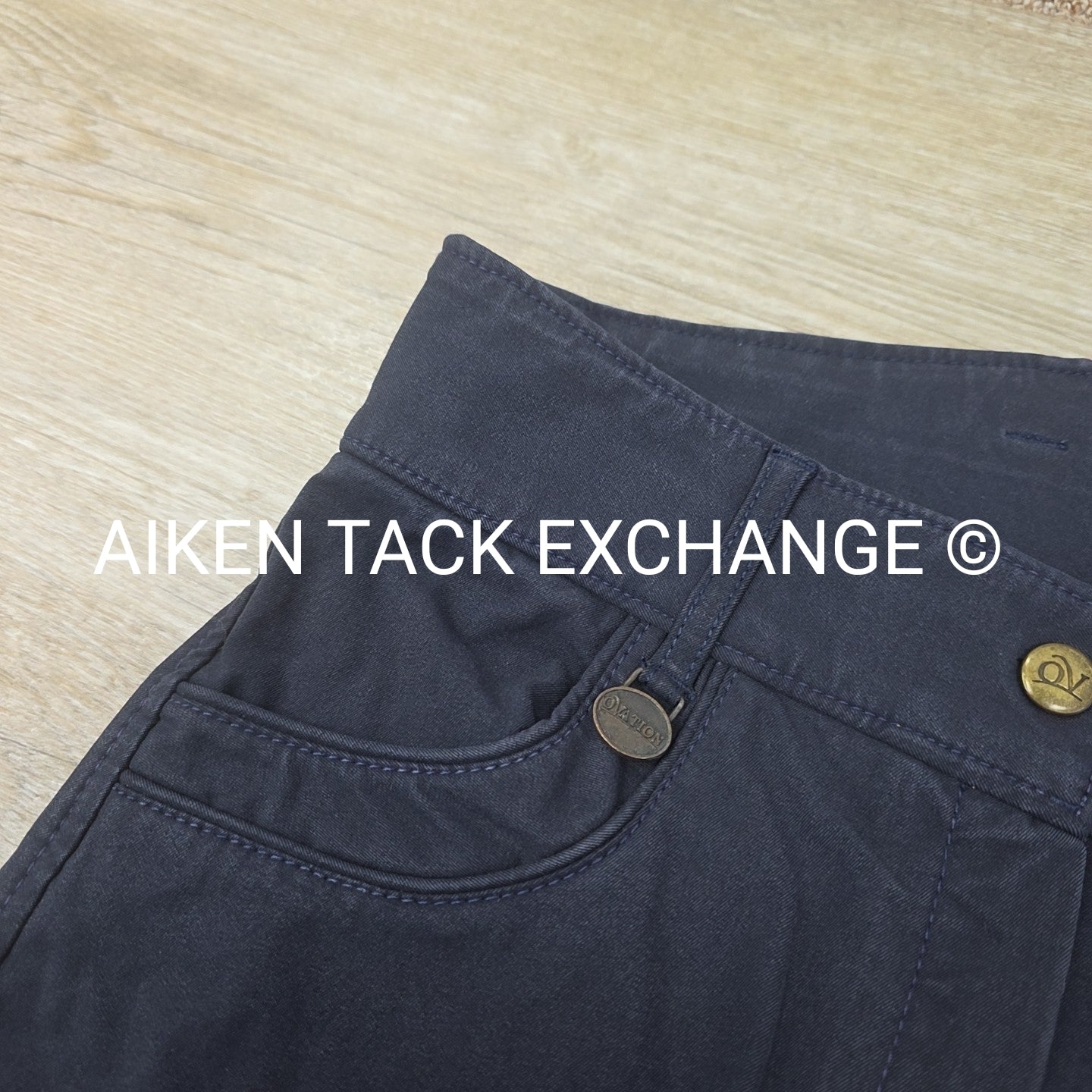 BARGAIN BUNDLE: Ovation Full Seat Breeches, 28 & Dover Saddlery Silicone Full Se