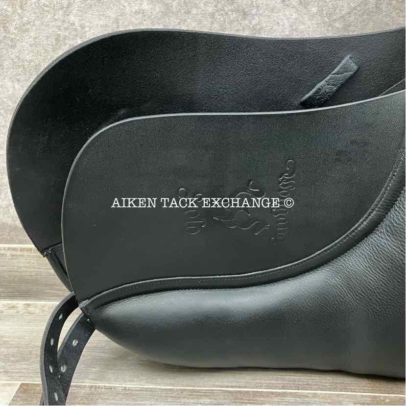 2023 Custom Saddlery Wolfgang Solo Dressage Saddle, 17.5" Seat, Adjustable Tree, Wool Flocked Panels