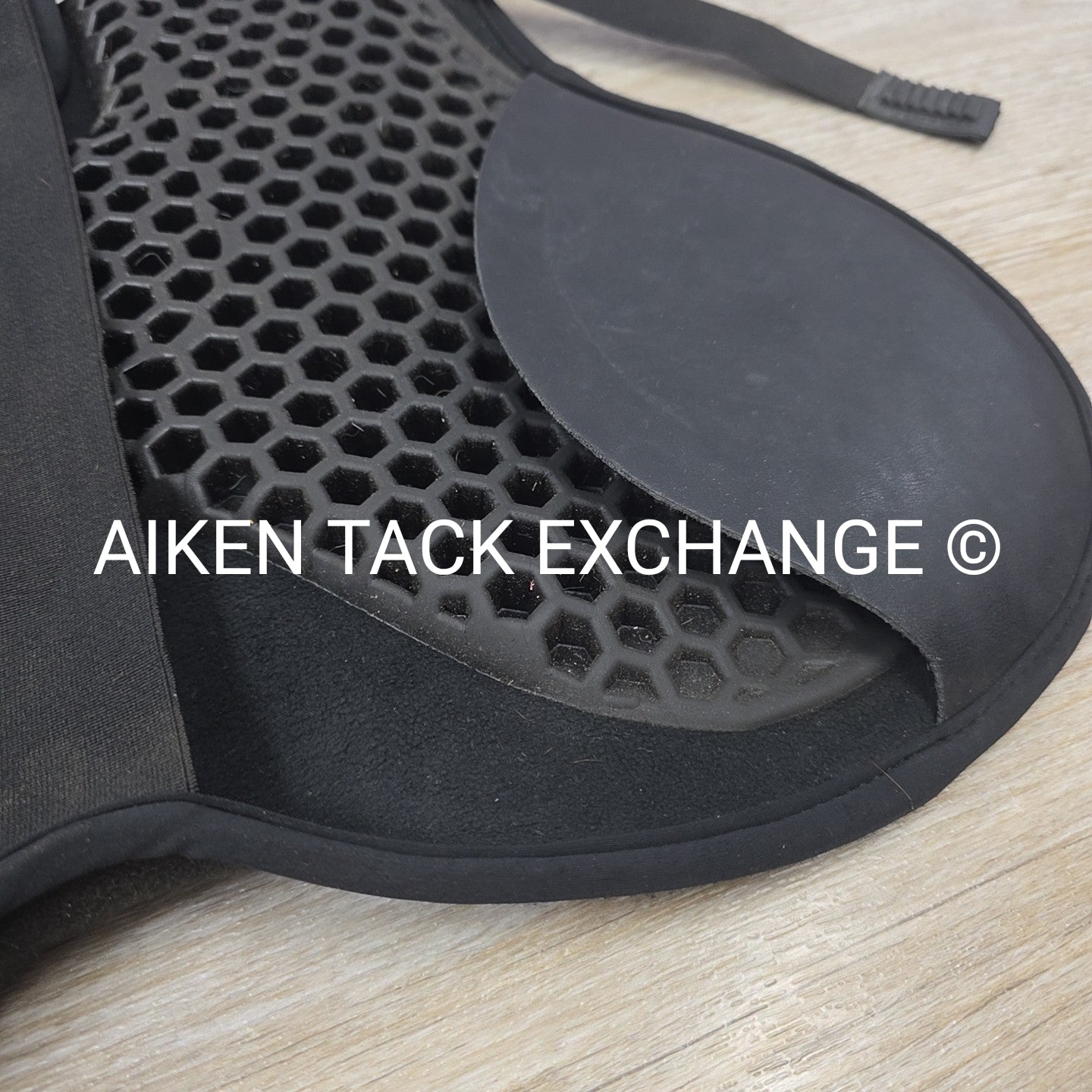 Acavallo Ortho-Coccyx Seat Saver Dressage Saddle Pad, Black