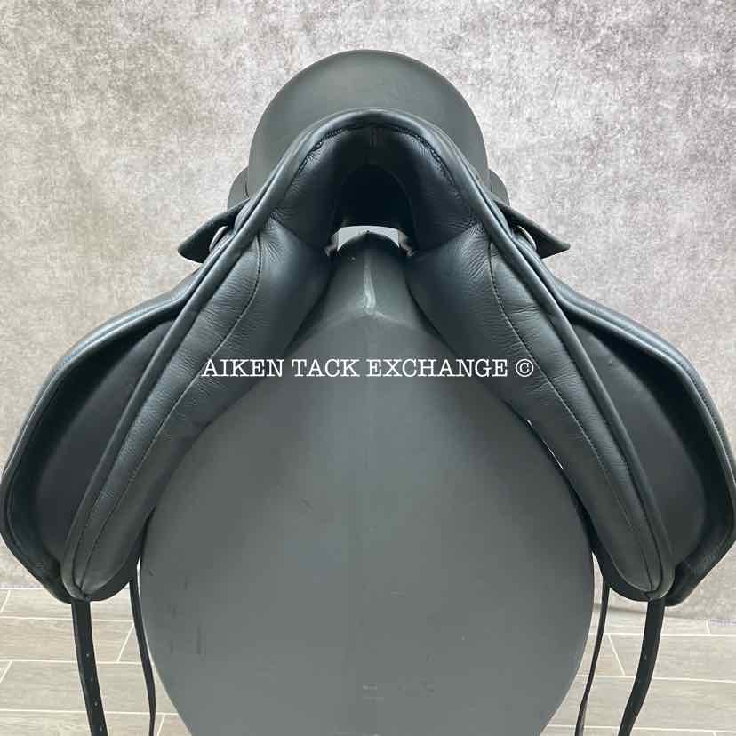 2022 Trilogy Verago Elite Dressage Saddle, 18" Seat, Medium Tree, Wool Flocked Panels