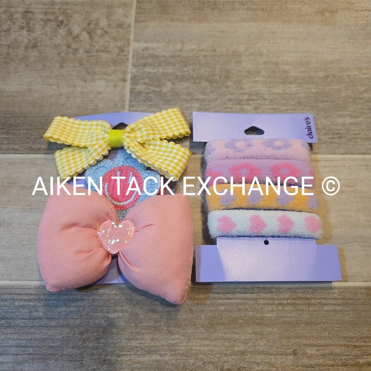 Claire's Hair Bundle - 1 Pack of Hair Ties, 3 Hair Clips