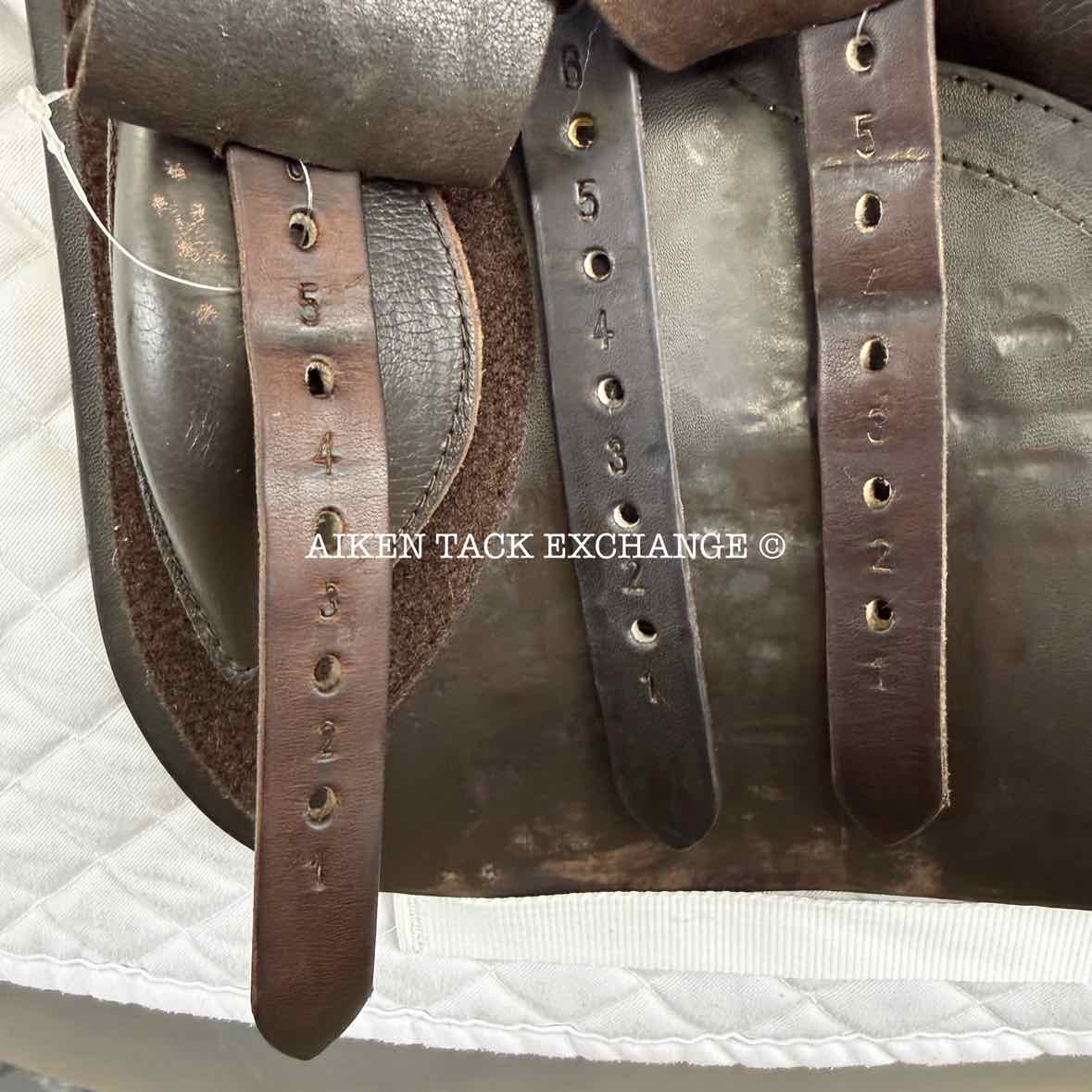 Kent & Masters S-Series MJJ Jump Saddle, 17.5" Seat, Adjustable Tree - Changeable Gullet, Wool Flocked Panels