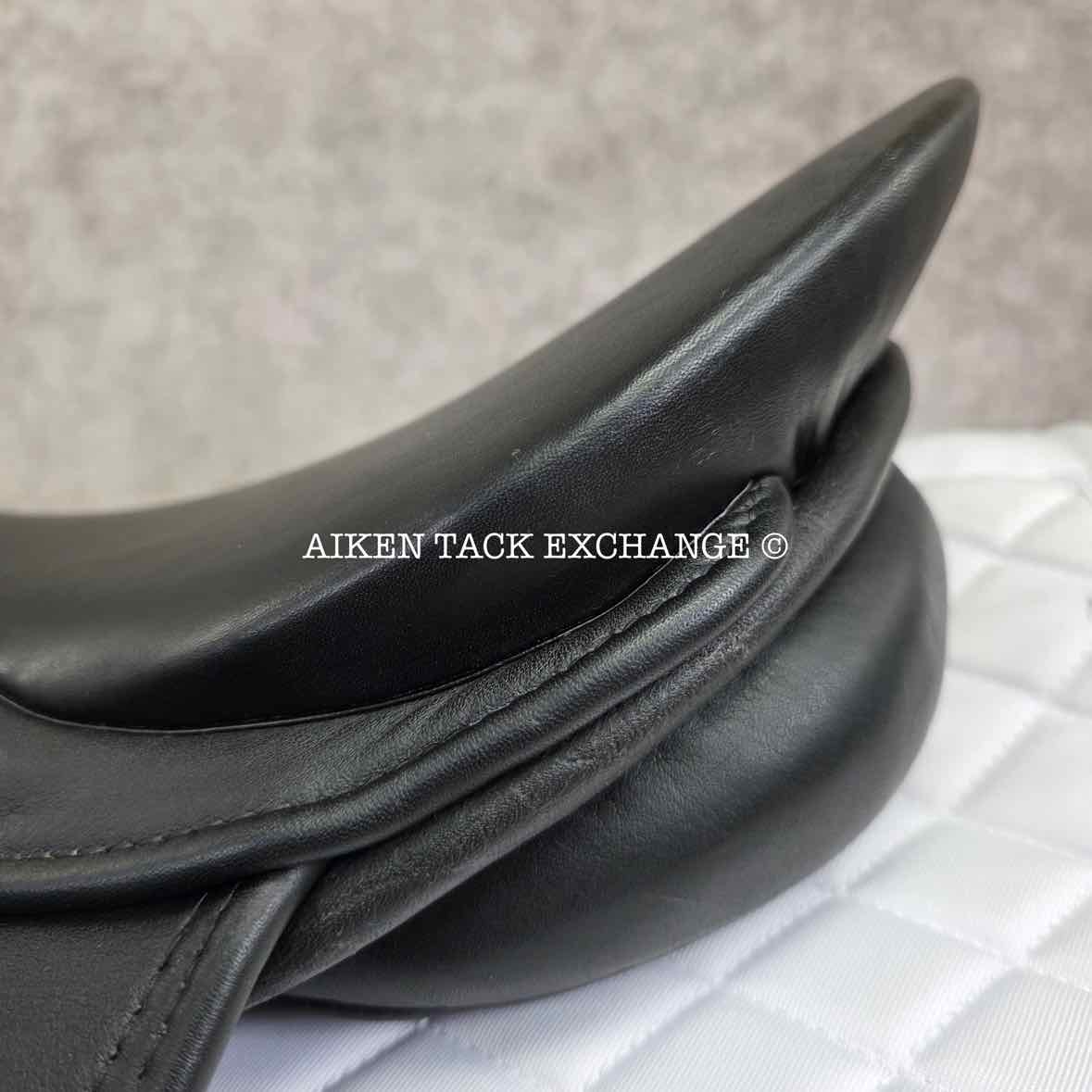 Courbette Luxor Dressage Saddle, 17" Seat, Medium Wide Tree, Wool Flocked Panels