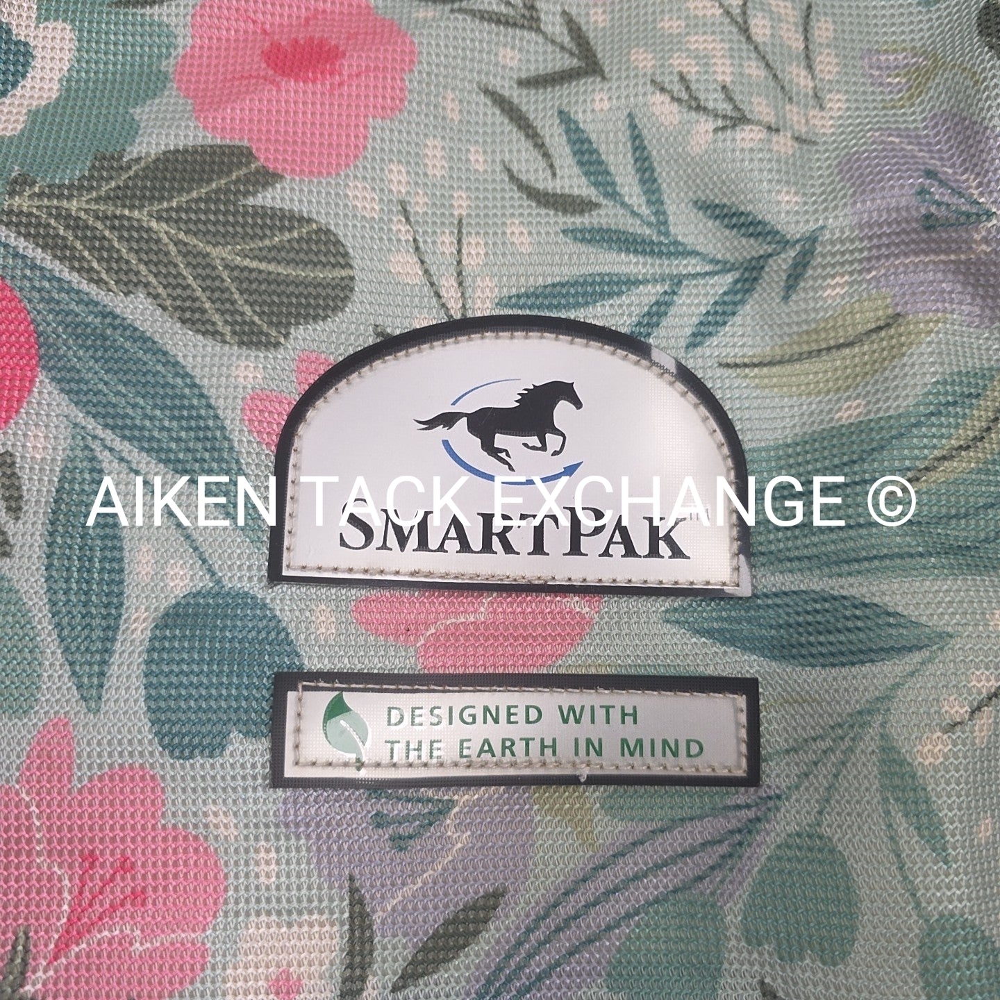 SmartPak Deluxe Fly Sheet w/ Neck, Size 81"