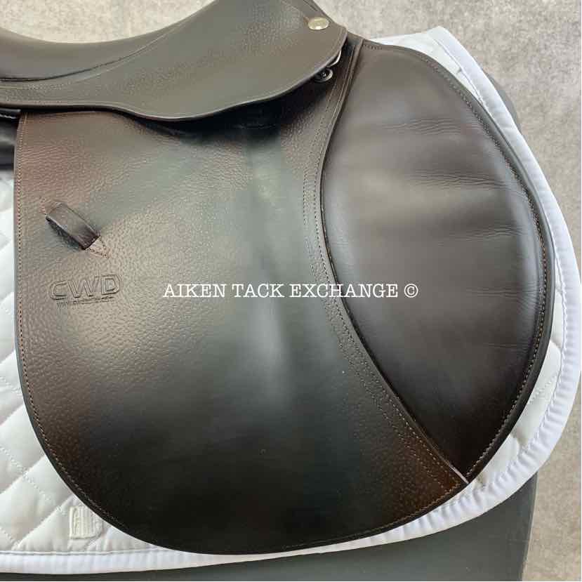 **SOLD** 2016 CWD SE02 Close Contact Jump Saddle, 17.5" Seat, 2L Flap, Medium Tree, Foam Panels