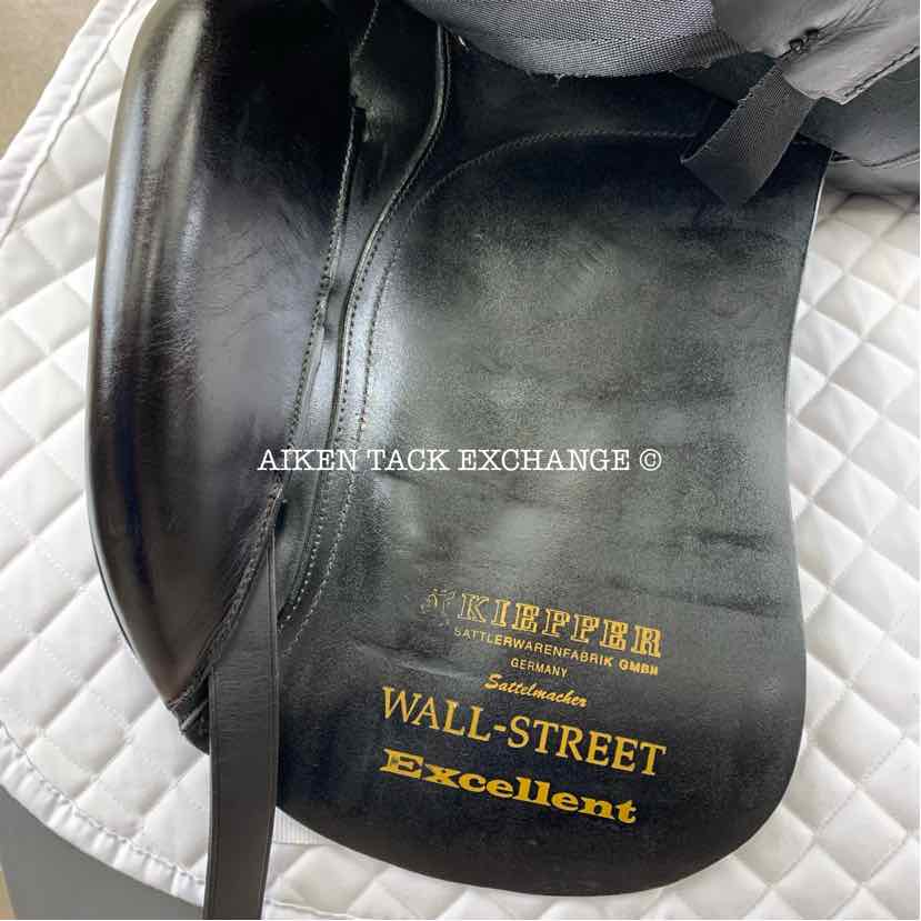 2005 Kieffer Wallstreet Excellent Ulla Salzgeber Dressage Saddle, 17" Seat, Medium Tree, Wool Flocked Panels