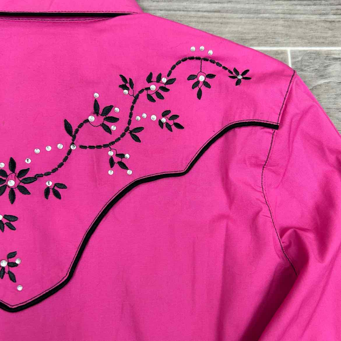 Wrangler Long Sleeve Snap Top, Size Large