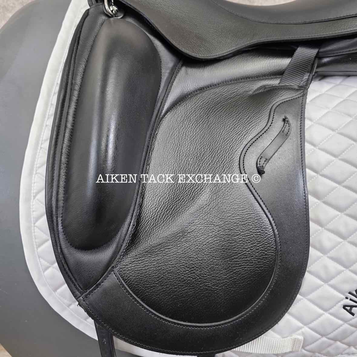 2023 Envy by Custom Saddlery Motion Monoflap Dressage Saddle, 18" Seat, Adjustable Tree, Wool Flocked Panels