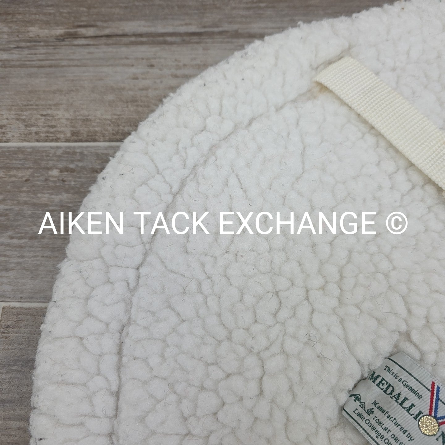 Toklat Medallion Contour Fleece Saddle Pad
