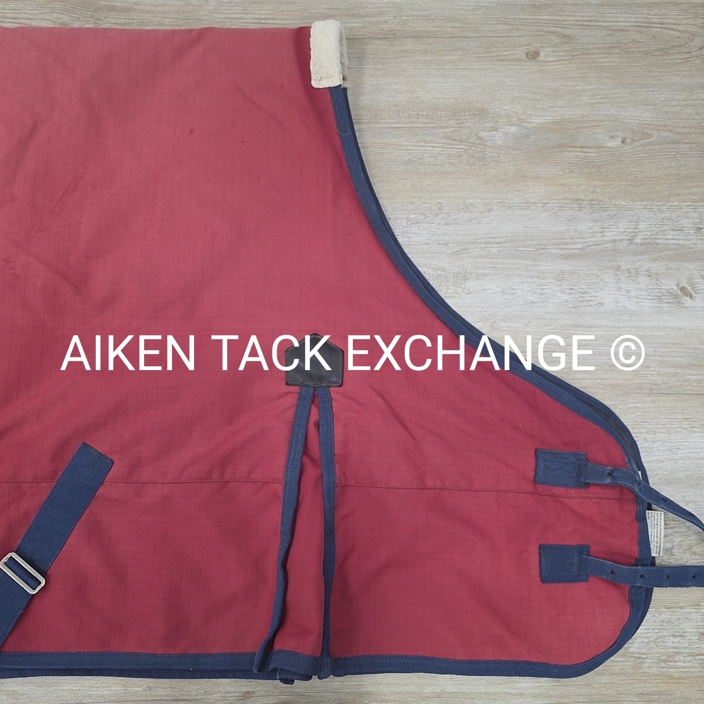 Saxon Medium Weight Turnout Blanket, 81"