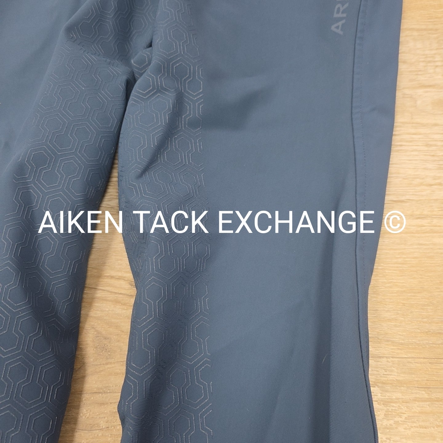 Ariat Tri-Factor Silicone Grip Full Seat Breeches, Size 34 R