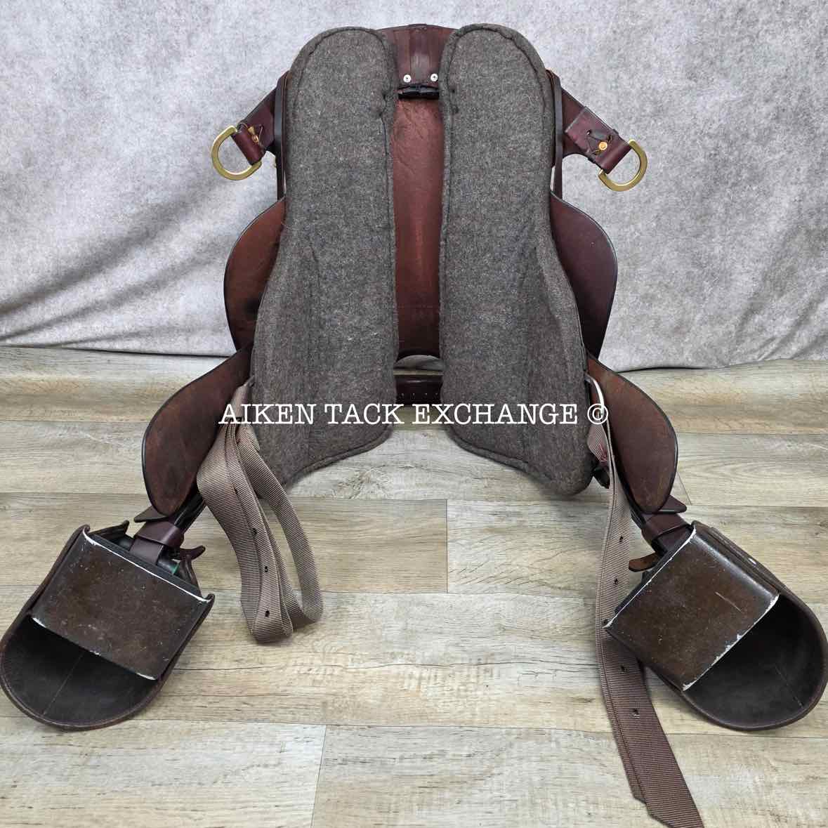 2015 Tucker 159 Endurance Trail Saddle, 17.5" Seat, Wide Tree - Full QH Bars