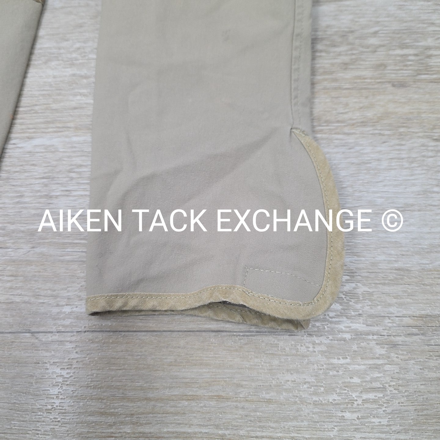 Tailored Sportsman Trophy Hunter Knee Patch Breeches, Size 24