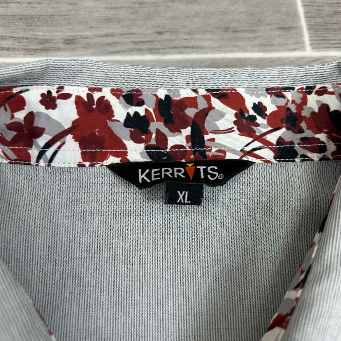 Kerrits Long Sleeve Button Up Shirt, Size X-Large