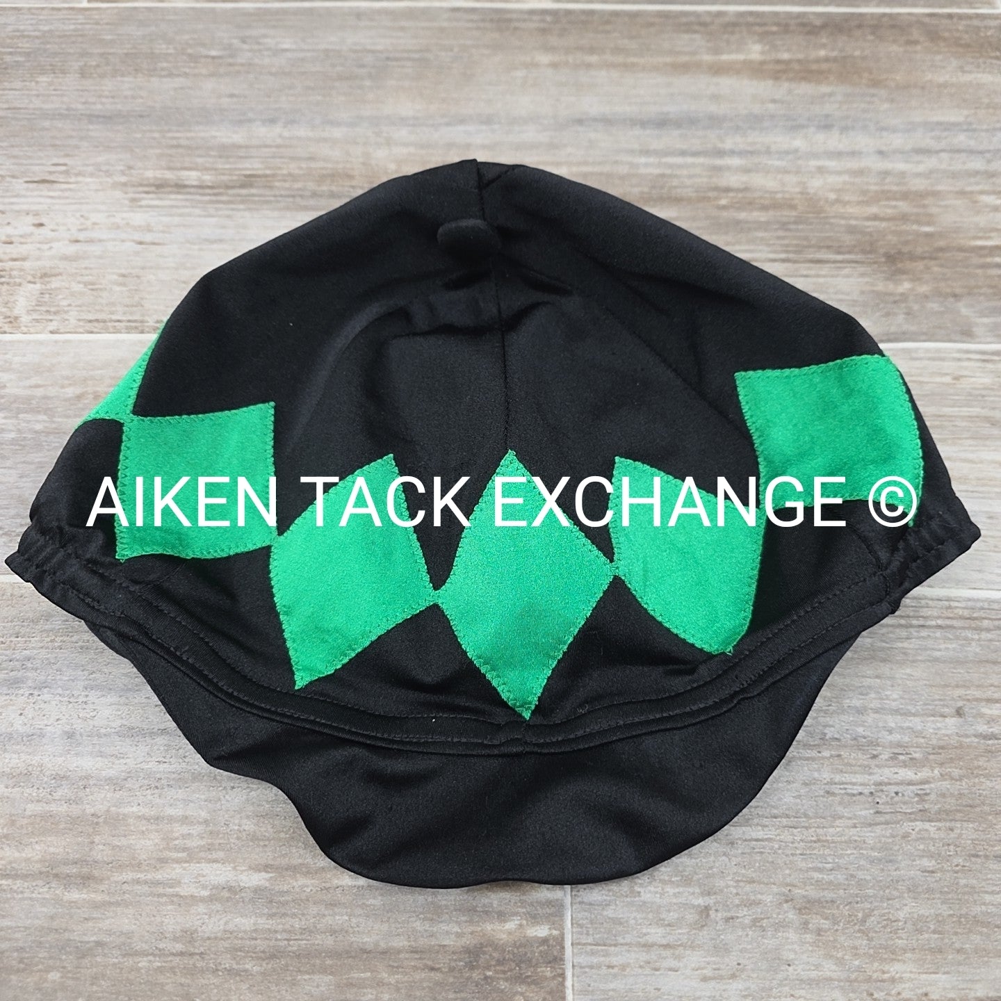 Sipp Silks Helmet Cover