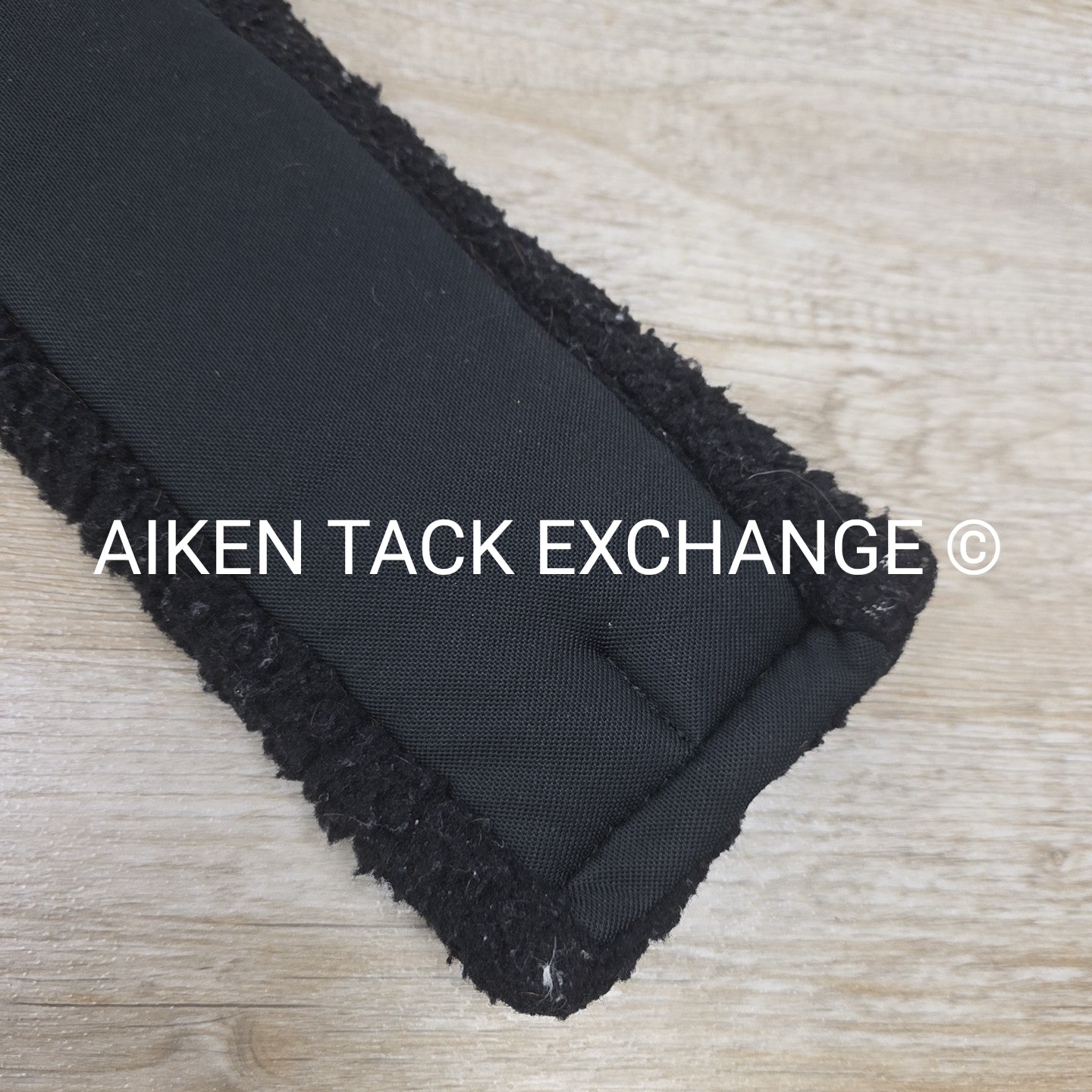 Lettia CoolMax Fleece Girth, Black, 30"