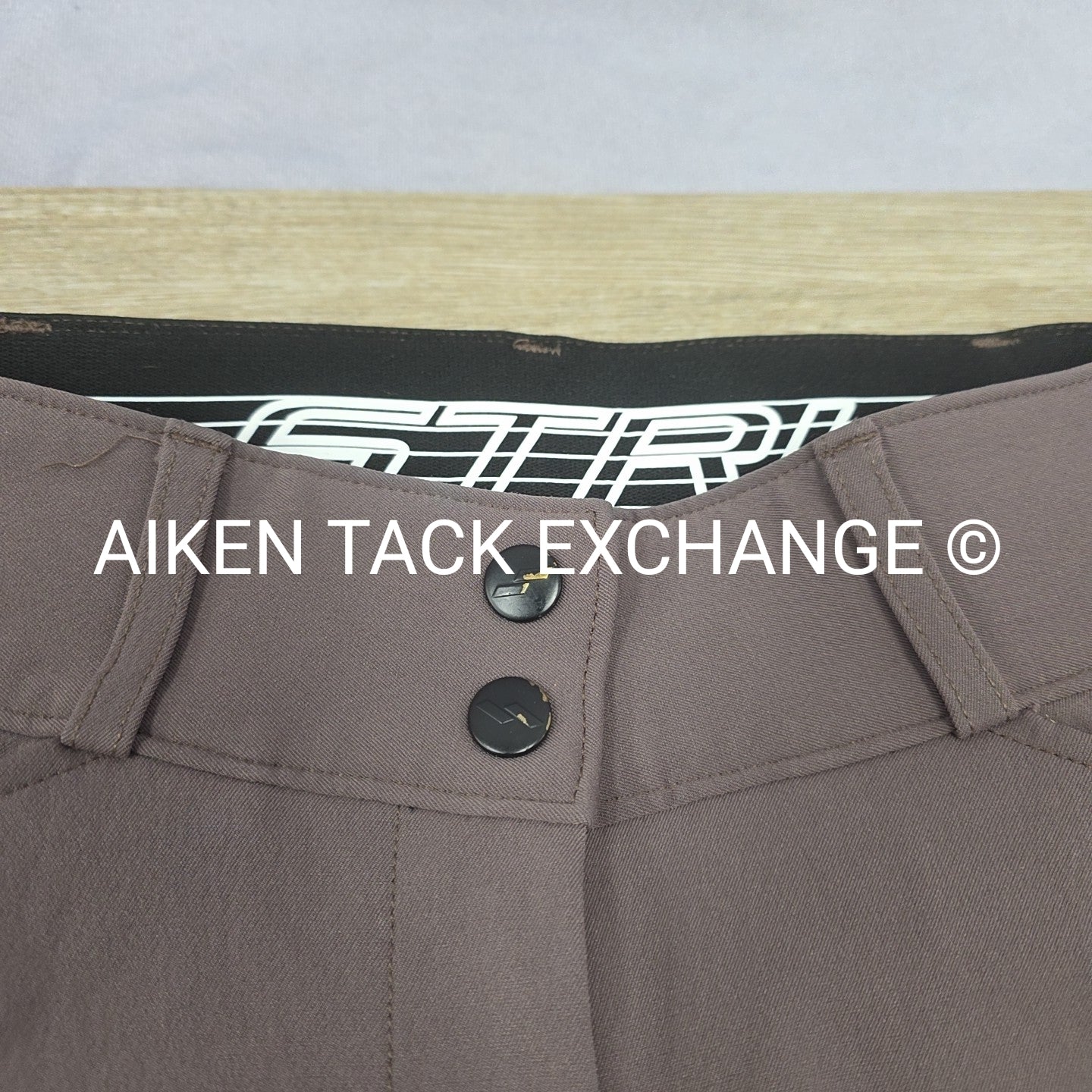 Struck Silicone Grip Knee Patch Breeches, Size 27