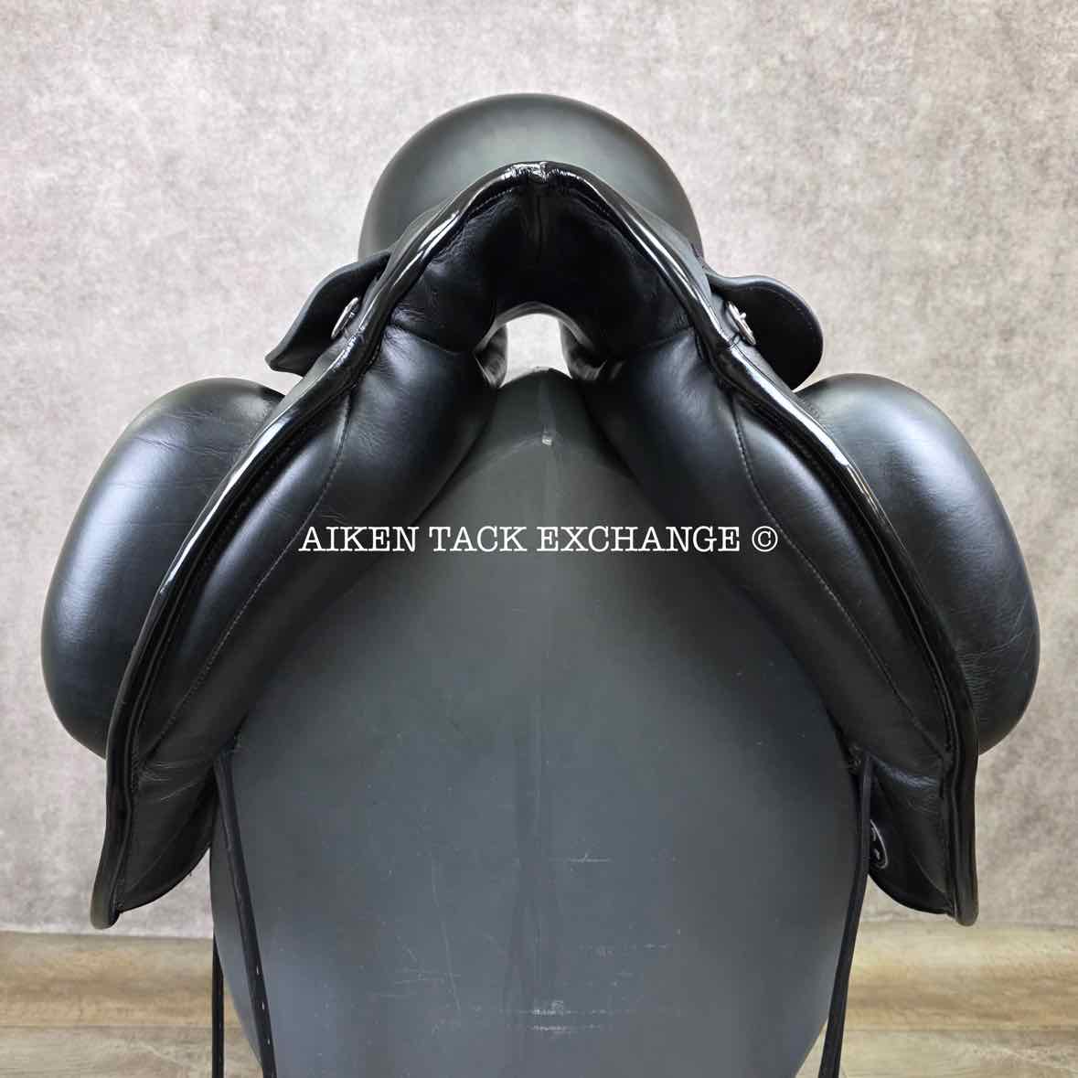 2014 Custom Saddlery Icon Star Monoflap Dressage Saddle, 18" Seat, Adjustable Tree, Wool Flocked Panels