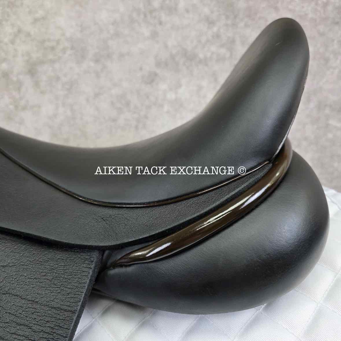 Dresch Phoenix Dressage Saddle, 18" Seat, Short Flap, Wide Tree, Wool Flocked Panels