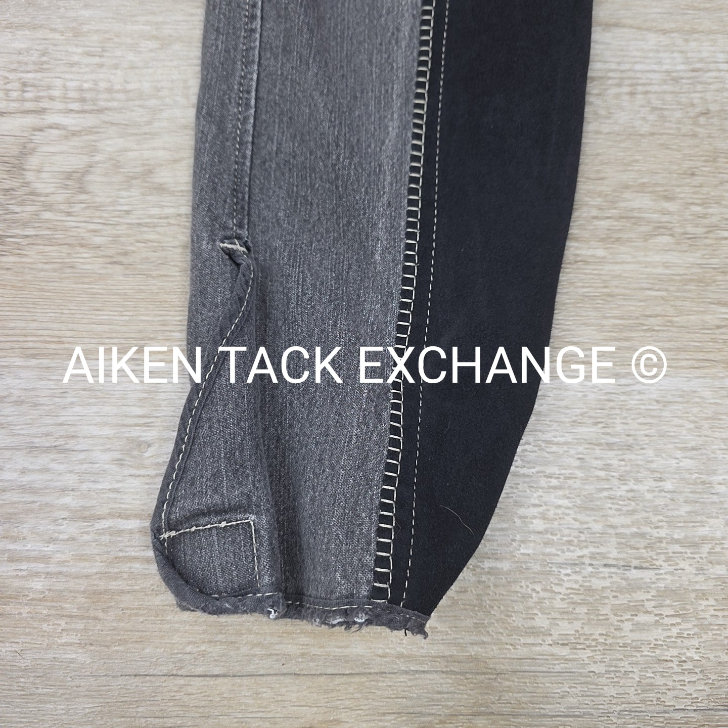 HKM Full Seat Breeches, Size 28