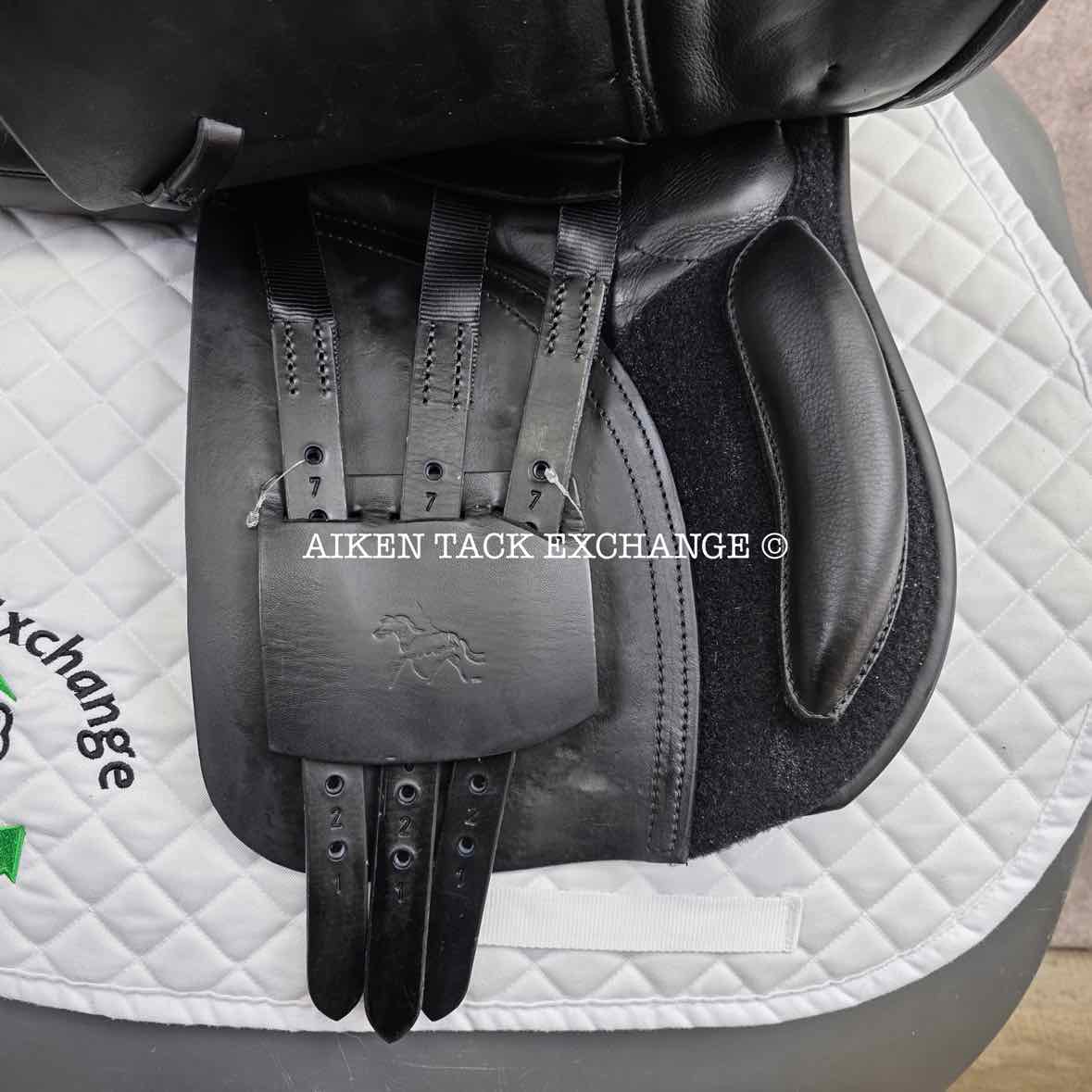 Balance Equinox GPD Saddle, 18" Seat, XX-Wide Hoop Tree, Wool Flocked Panels