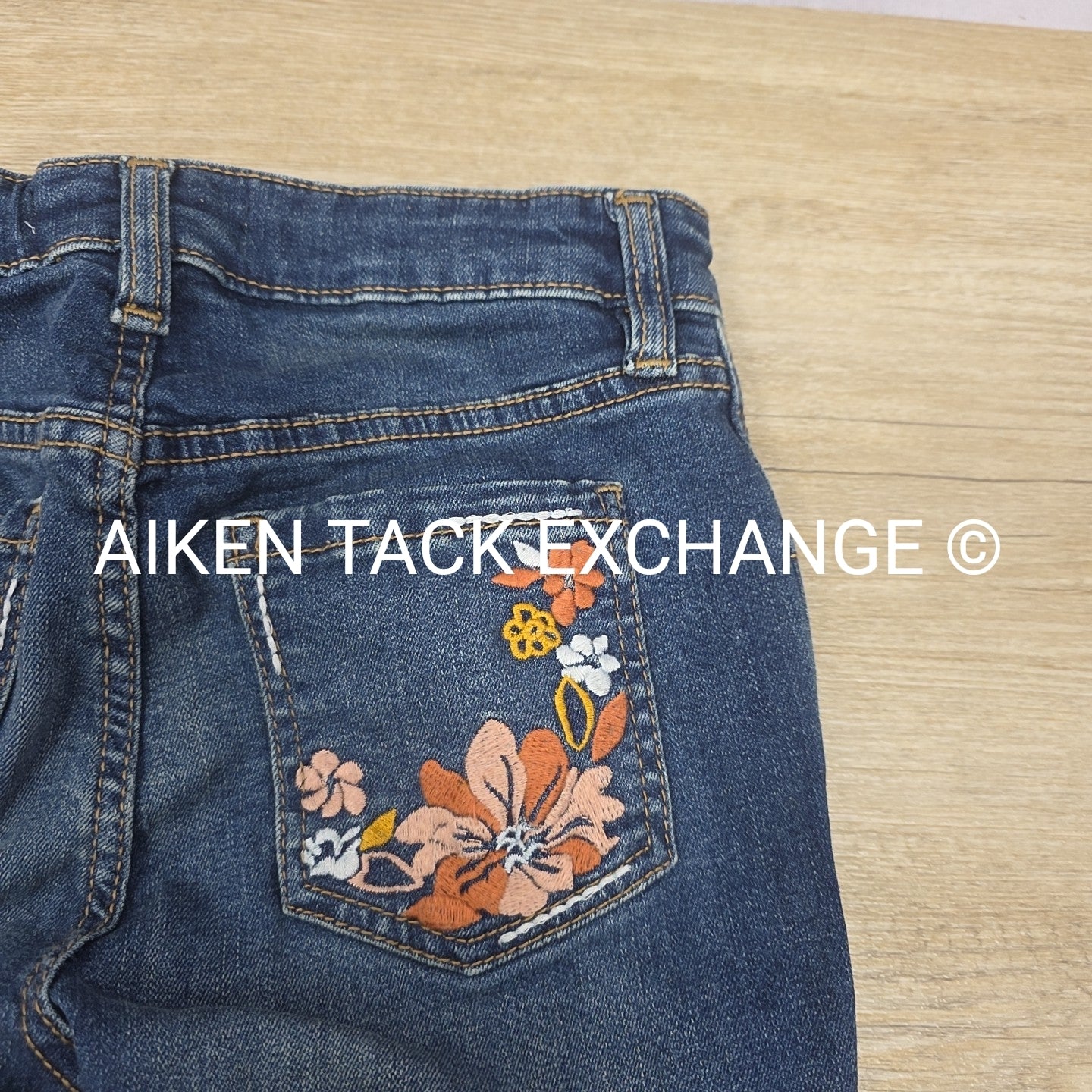 Shyanne Jeans, Size 10