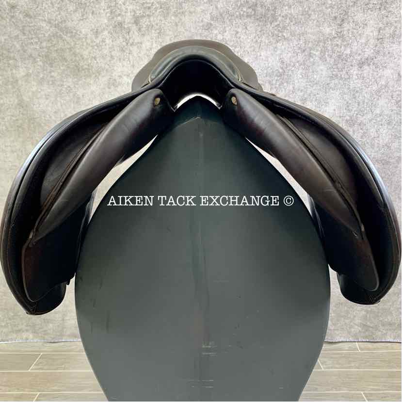 **SOLD** 2010 Arc De Triomphe Gazelle Close Contact Jump Saddle, 18" Seat, 3AV Flap - Forward, Medium Tree, Foam Panels