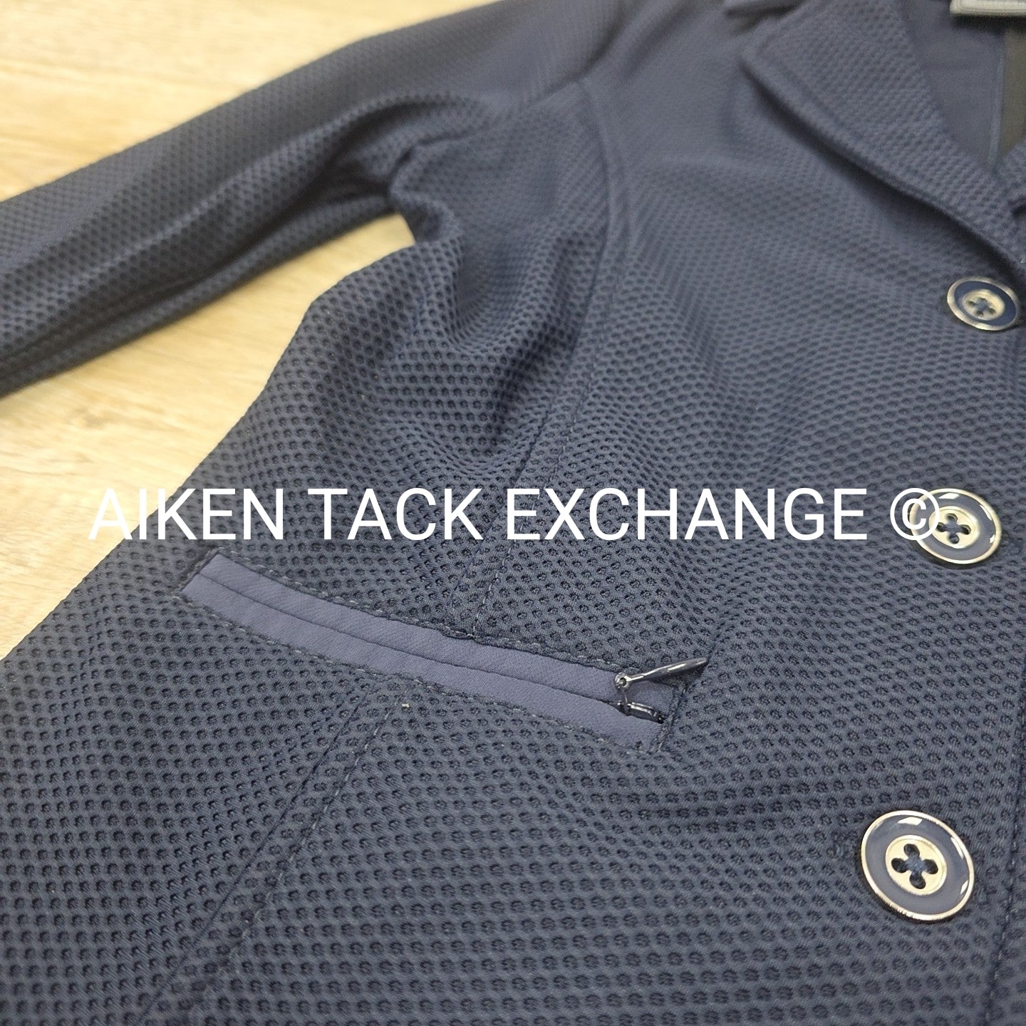 Ovation Mesh Hybrid Show Coat, Size 8