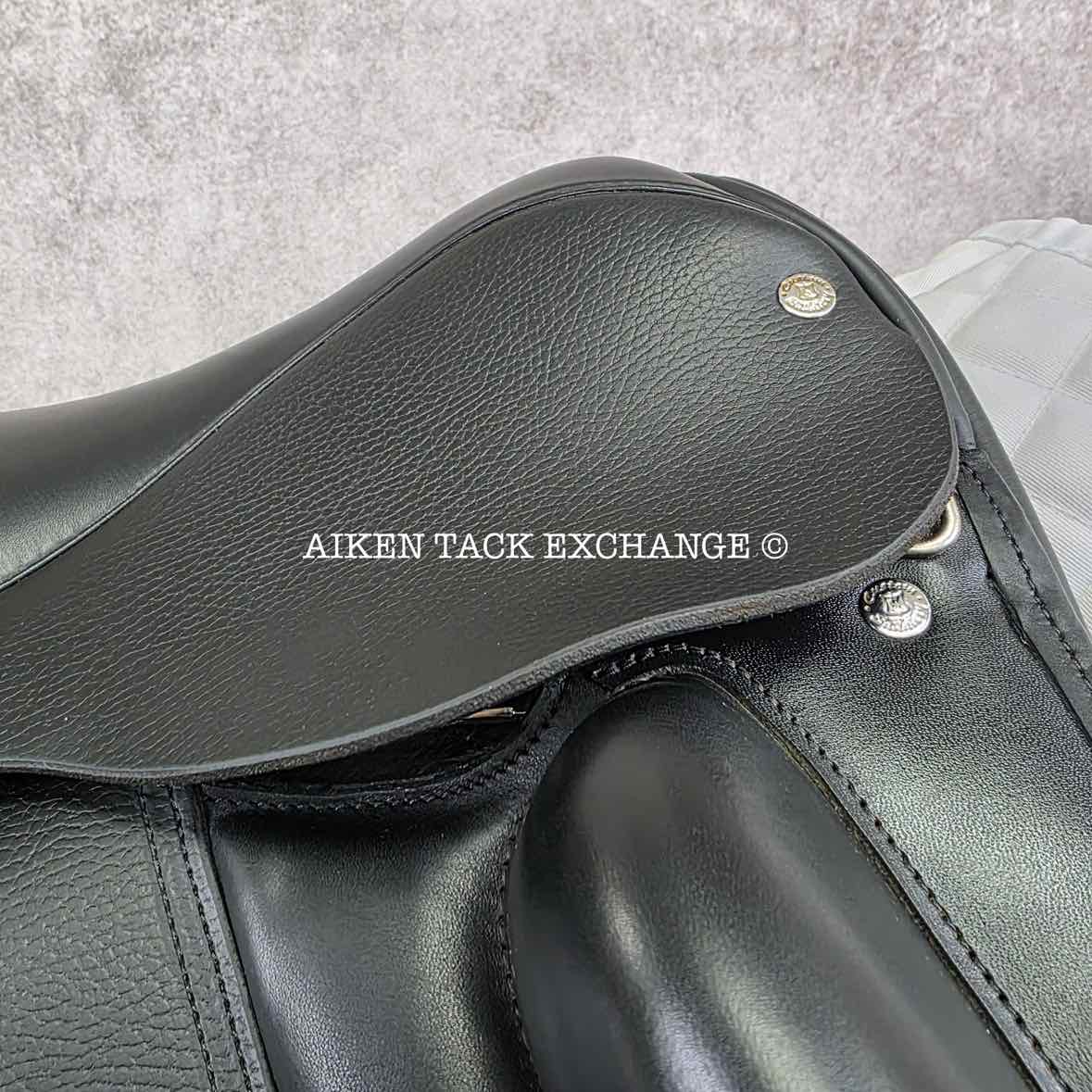 2021 Custom Saddlery Signature Wolfgang Solo Dressage Saddle, 17" Seat, Adjustable Tree, Wool Flocked Panels