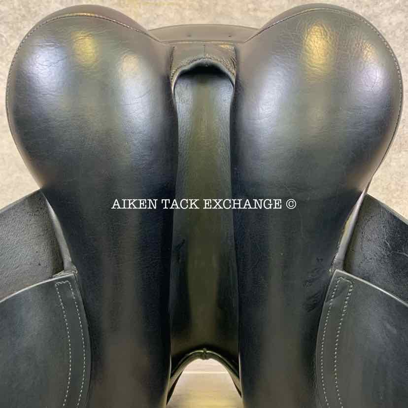 **SOLD** 2008 Trilogy Verago Elite Dressage Saddle, 18" Seat, Wide Tree, Wool Flocked Panels