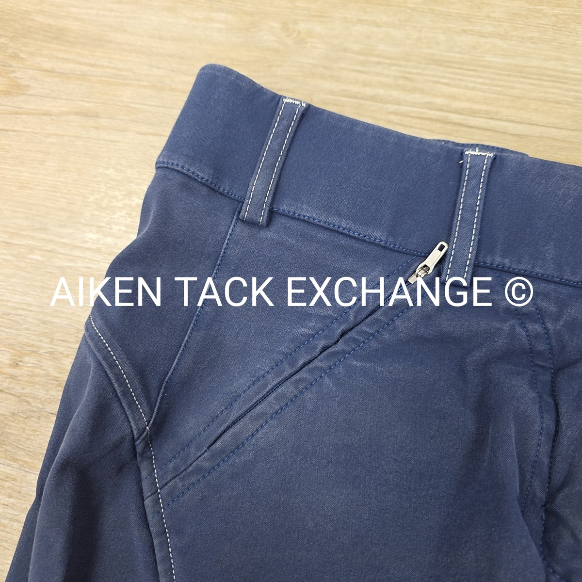 Ariat Prix Knee Patch Breeches, Women's 30 (have blemishes)