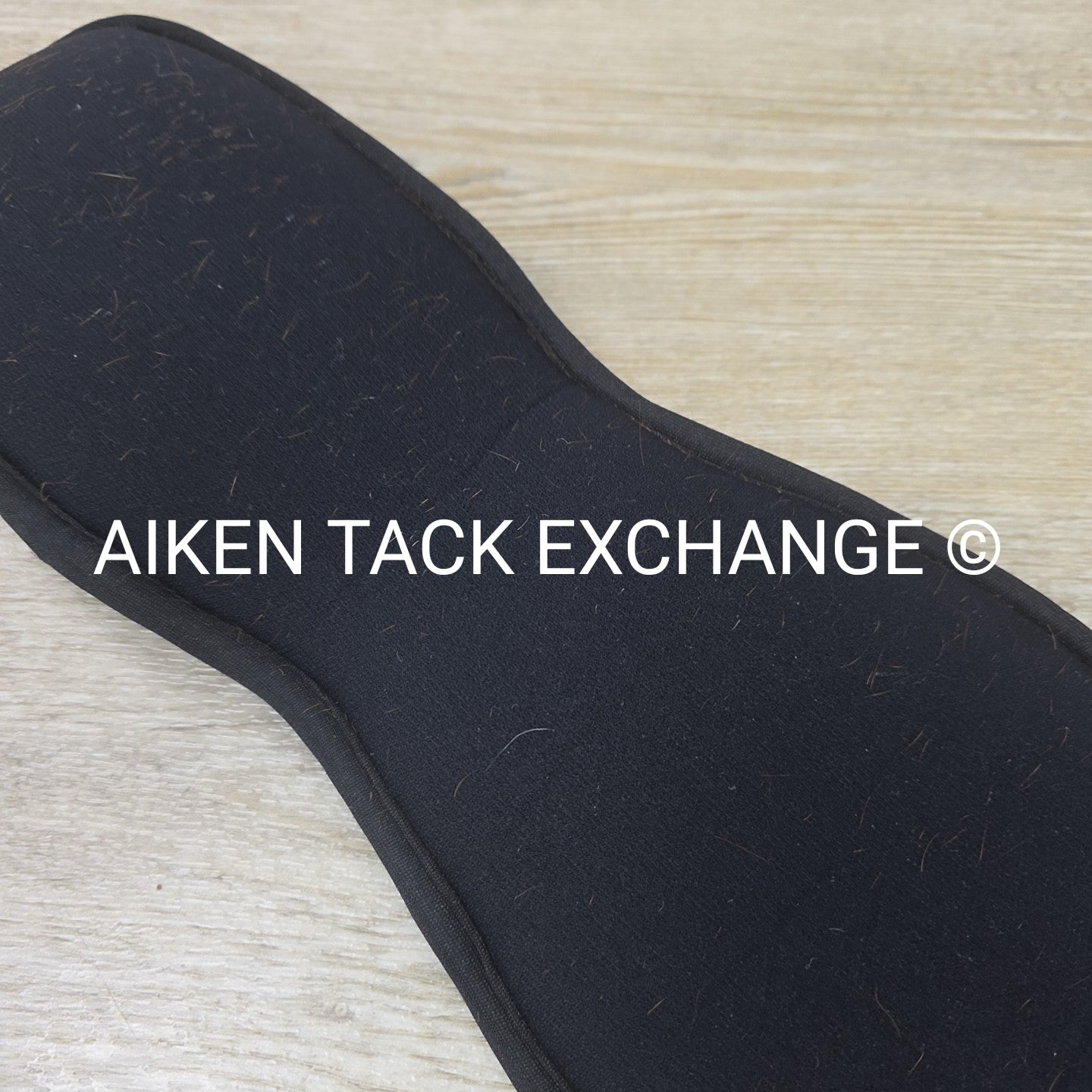Collegiate Memory Foam Dressage Girth, Black, 22"
